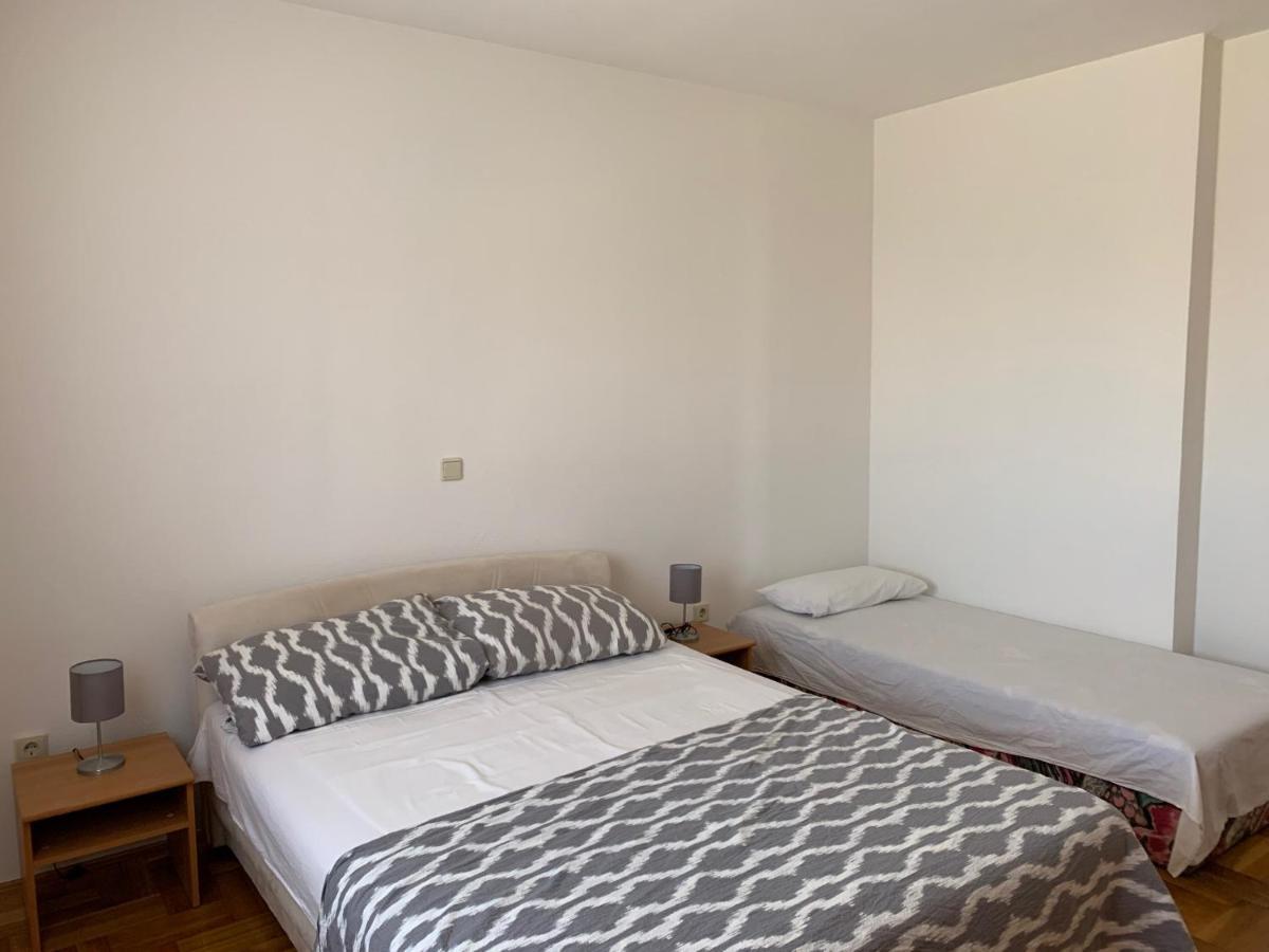 Apartman Theresa Barbat na Rabu Exteriör bild